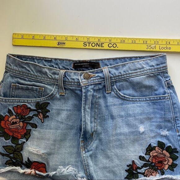Flying Monkey Rose Embroidered Denim Bootie Shorts - 26 - Picture 8 of 11